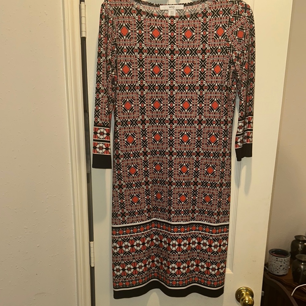 Red and Brown Sheath Dress with 3/4 Cuffed Sleeves